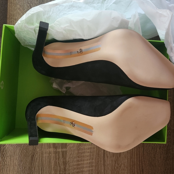 Sam Edelman Beth Black Suede Women's Pumps Size 8.5 New In Box - Picture 8 of 8